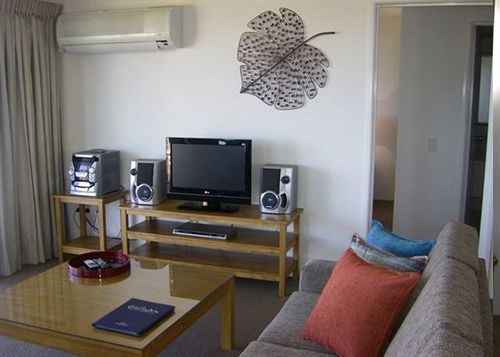 Meridian Caloundra Extérieur photo